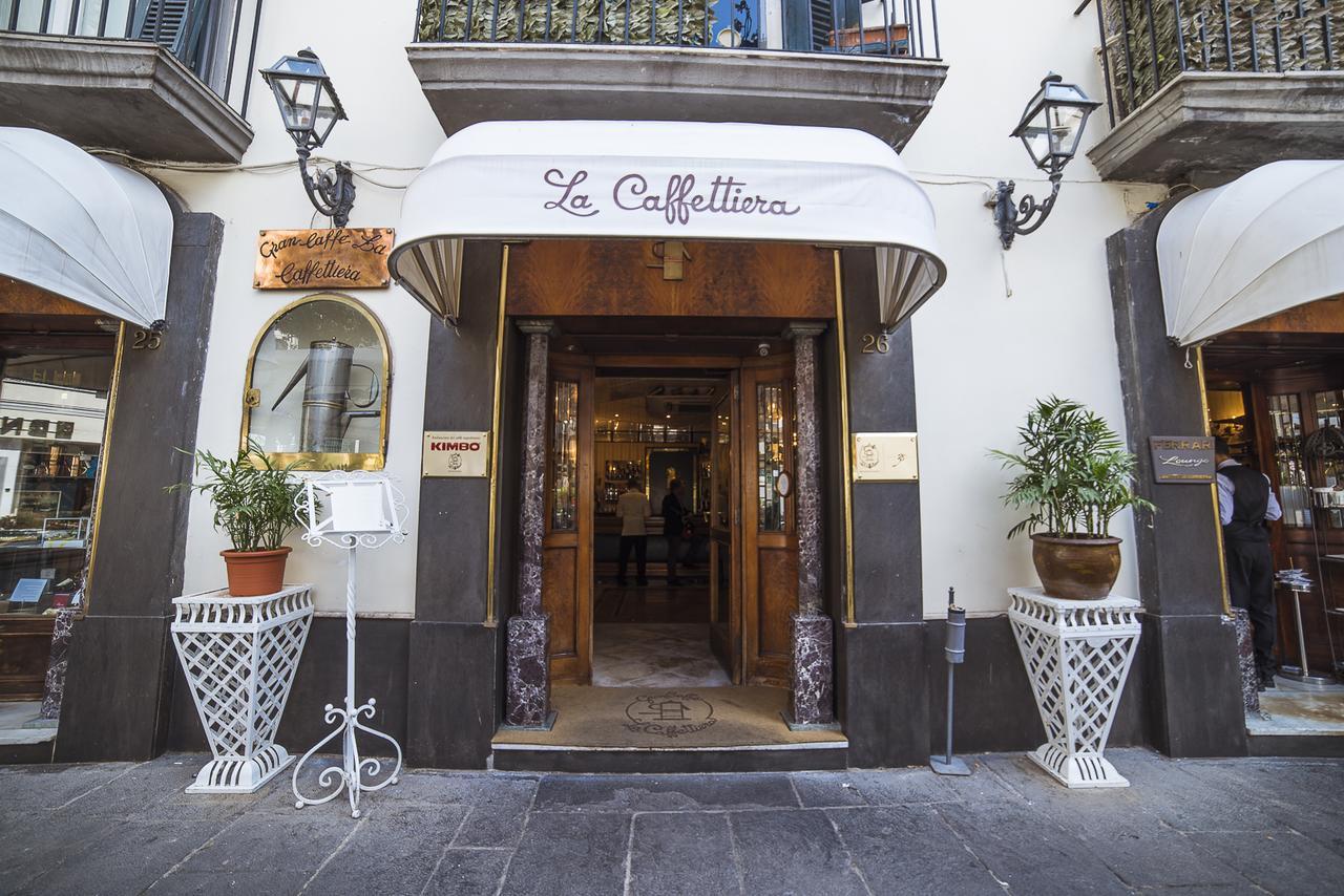 Bed and Breakfast Le Stanze Di Piazza Dei Martiri Neapel Exterior foto
